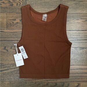 NWT sunday best sinchseamless tank size M cognac